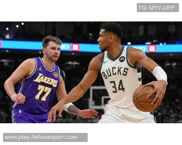 出里夫斯交易传闻引发热议霍华德推荐字母哥东契奇詹姆斯组合